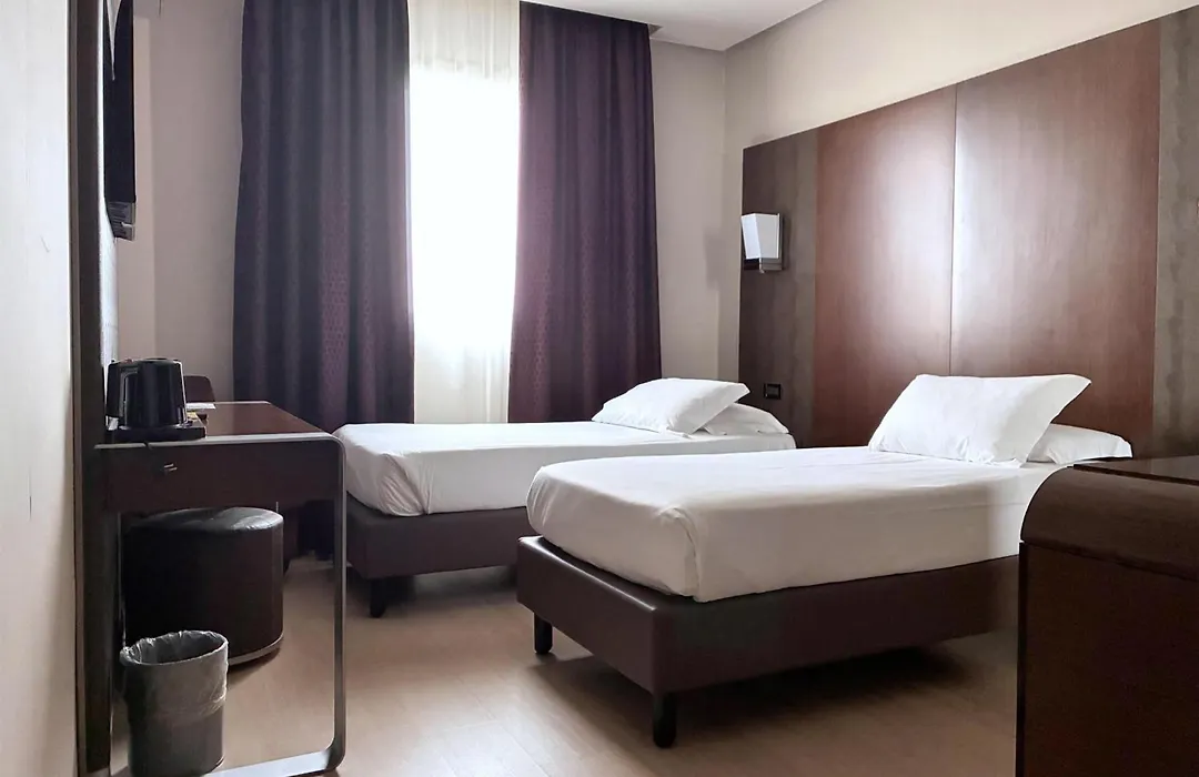 Best Western Hotel Goldenmile Milan-1
